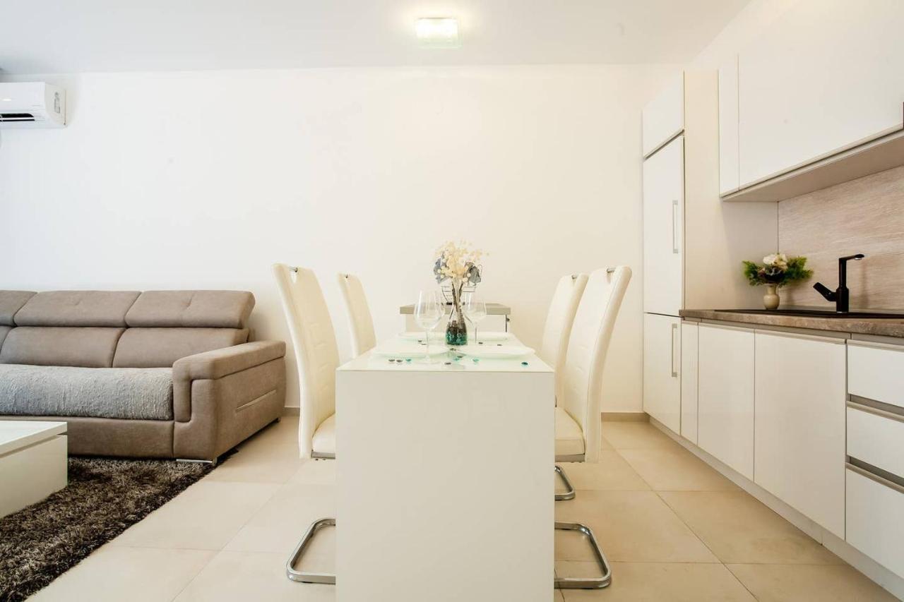 Lux Apartment Teodora Рафаиловичи Экстерьер фото